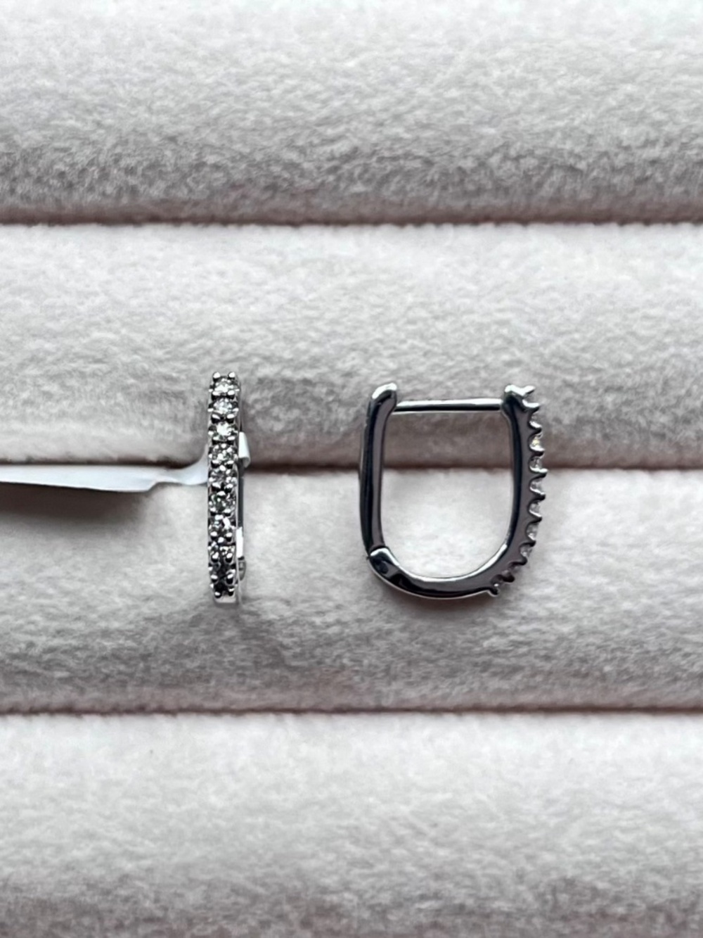 E046 | Genuine Diamond U-Shaped Huggie Hoops